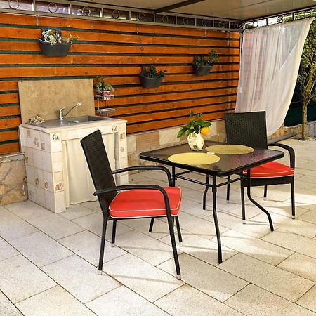 Apartments And Rooms Villa Dea Adults Only Ровінь Екстер'єр фото