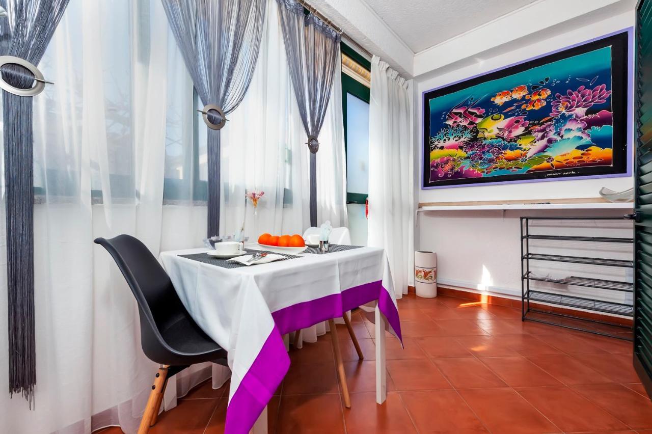Apartments And Rooms Villa Dea Adults Only Ровінь Екстер'єр фото