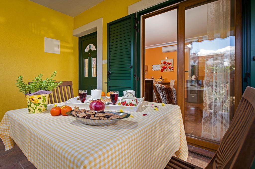 Apartments And Rooms Villa Dea Adults Only Ровінь Екстер'єр фото