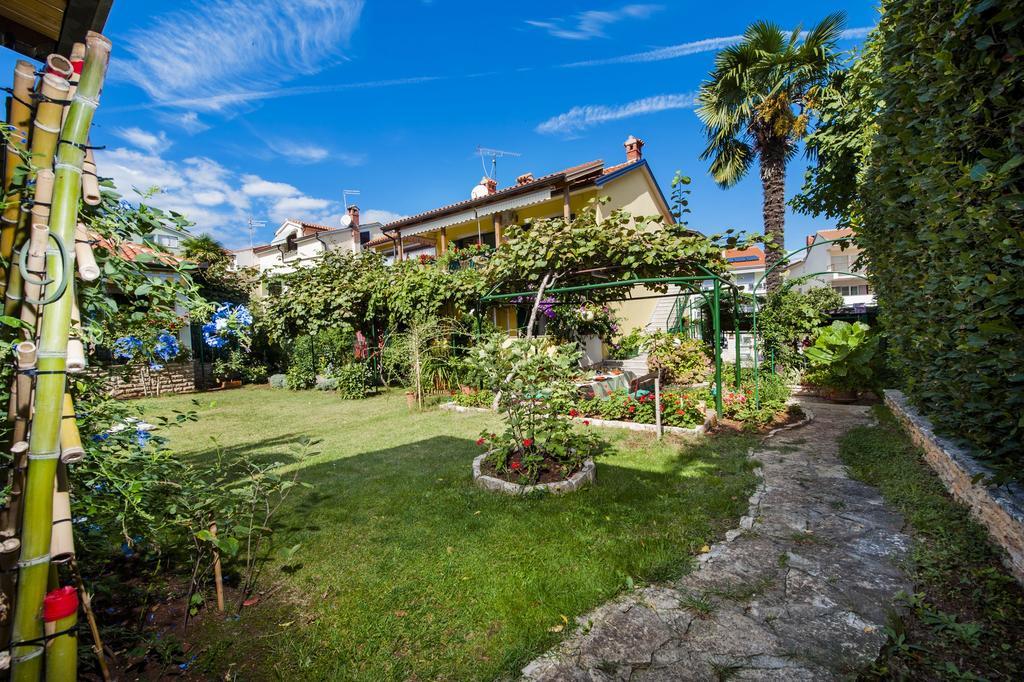 Apartments And Rooms Villa Dea Adults Only Ровінь Екстер'єр фото