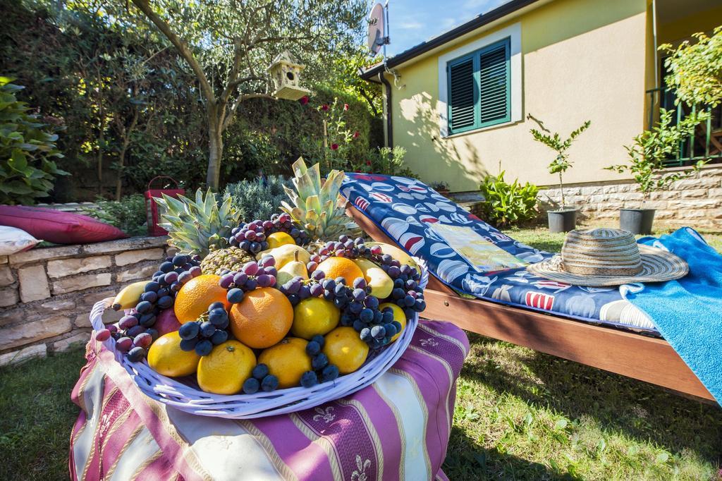 Apartments And Rooms Villa Dea Adults Only Ровінь Екстер'єр фото
